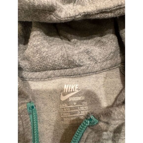 Woman’s Nike short sleeve zipper jacket hooded size small - Picture 3 of 4